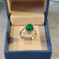 انگشتر نقره سنگ عقیق سبز شیک و خاص مناسب آقایان و خانم ها