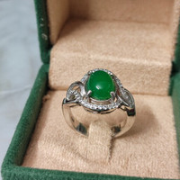 انگشتر نقره زنانه عقیق سبز شیک و جذاب